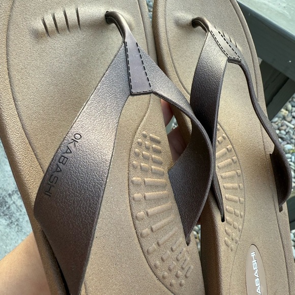 Like New Okabashi women’s breeze flip flop in toffee colored size‎ L - Picture 5 of 6